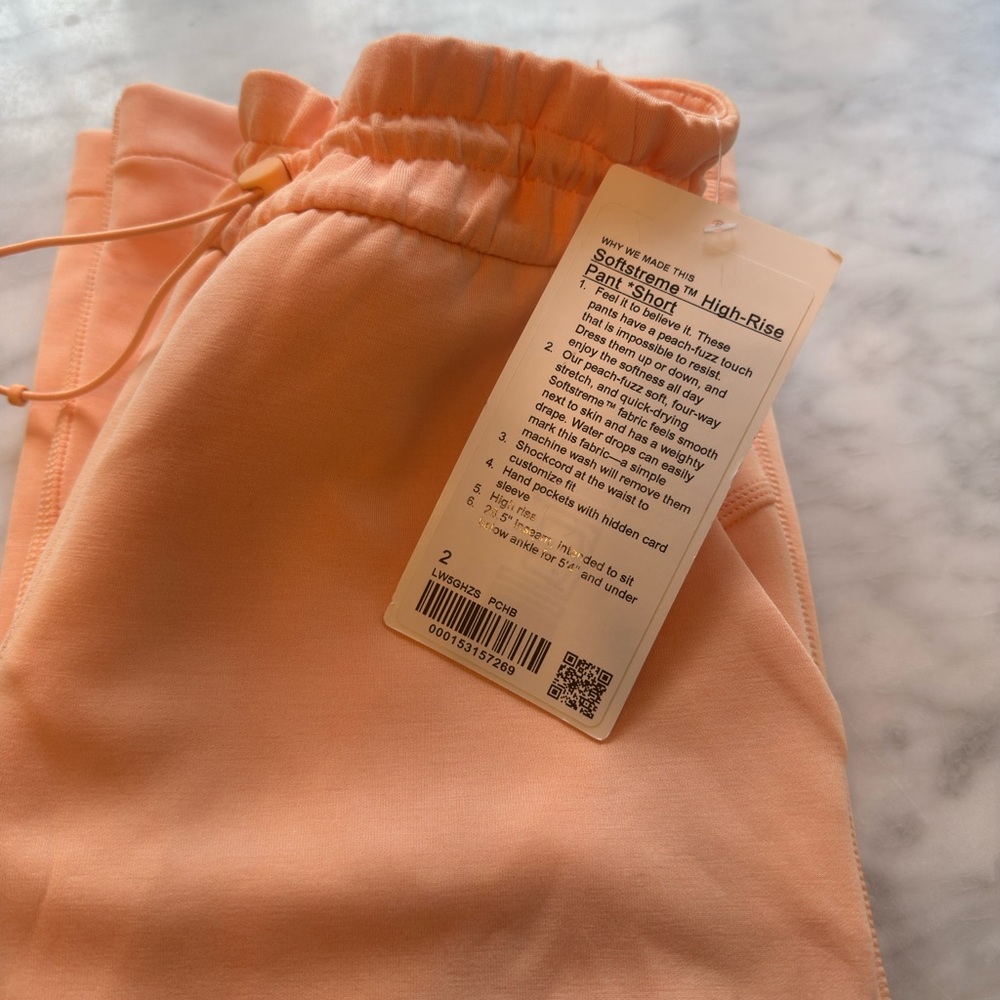 Soft Peach Lululemon “Softstreme High-Rise Pants” short